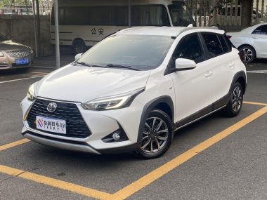 Toyota Yaris L 2023, фото 1