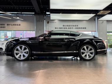 Bentley Continental 4.0T GT V8 — фото 4