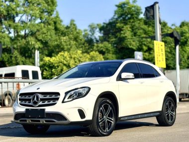 Mercedes-Benz GLA 2018, фото 1
