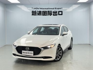 Mazda 3 2022, фото 1