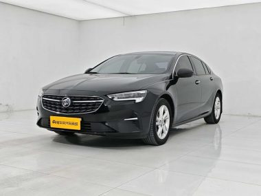 Buick Regal 2022, фото 1
