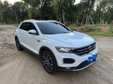 Volkswagen T-Roc 280TSI DSG 4WD Luxury Smart Connected — фото 3