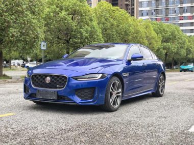Jaguar XEL 2020, фото 1