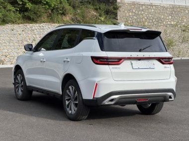 Geely Yuanjing X6 PRO 1.4T — фото 4