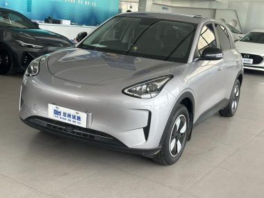 Geely Galaxy Starwish 2025, фото 1