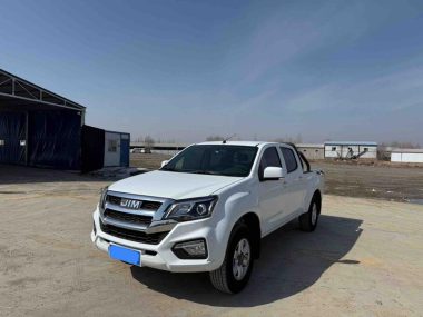Isuzu RE-MAX 2023, фото 1