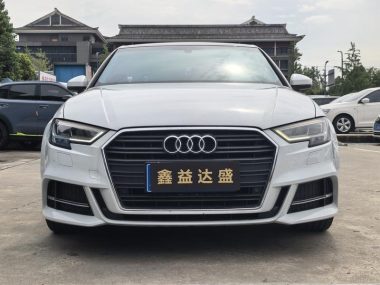 Audi A3 Limousine 35 TFSI Fashion — фото 2