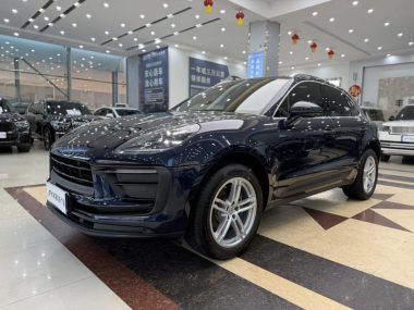 Porsche Macan 2023, фото 1