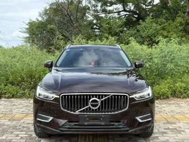 Volvo XC60 T5 4WD Zhiyi Luxury — фото 2