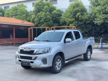 Isuzu RE-MAX 2023, фото 1