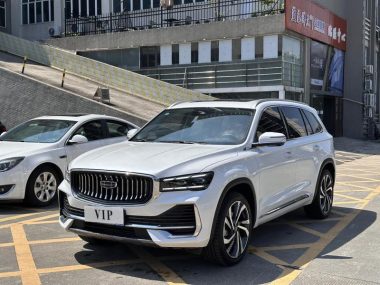 Geely Xingyue L 2023, фото 1