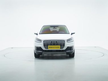 Audi Q2L e-tron EV Smart Cool — фото 2