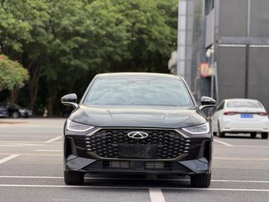 Chery Arrizo 8 PRO 1.6T DCT — фото 2