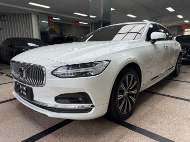 Volvo S90 2021, фото 1