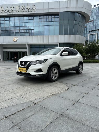 Nissan Qashqai 2022, фото 1