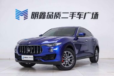 Maserati Levante 2021, фото 1