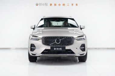 Volvo XC60 B5 4WD Zhiyuan Luxury — фото 2