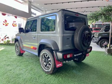 Suzuki Jimny (Import) 1.5L 4 — фото 4