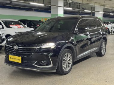 Buick Envision 2023, фото 1