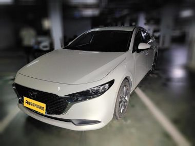 Mazda 3 2023, фото 1