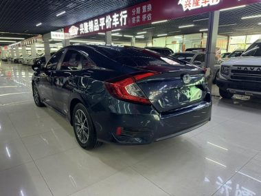 Honda Civic 180TURBO CVT VI — фото 4