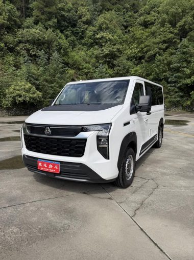 Sinotruk V 2025, фото 1