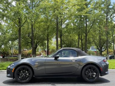 Mazda MX-5 2.0L 2 — фото 4