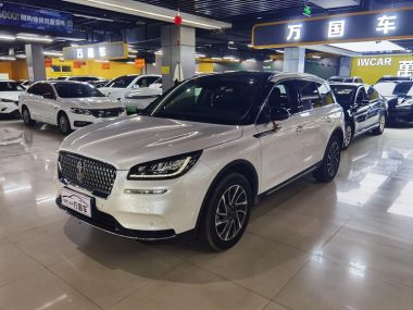 Lincoln Corsair 2023, фото 1