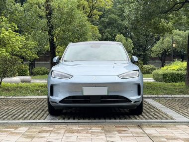 AITO M5 EV RWD Standard — фото 2