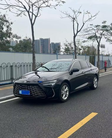 Buick Regal 2025, фото 1