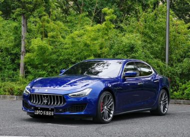 Maserati Ghibli 2019, фото 1