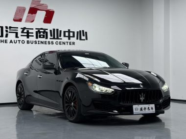 Maserati Ghibli 2.0T — фото 3
