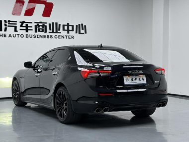 Maserati Ghibli 2.0T — фото 4