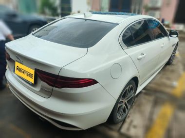 Jaguar XEL 2.0T 250PS R-DYNAMIC S Advance Sport — фото 2