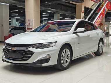 Chevrolet Malibu XL 2022, фото 1