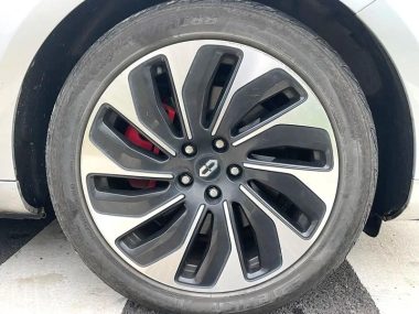 AITO M5 REEV RWD Standard — фото 4
