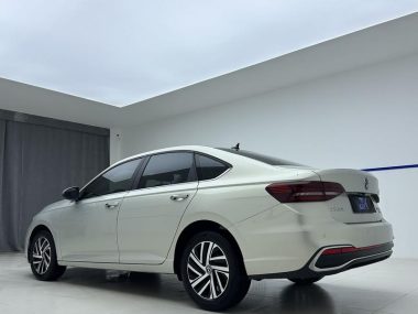 Volkswagen Lavida 280TSI DSG Manyi — фото 4