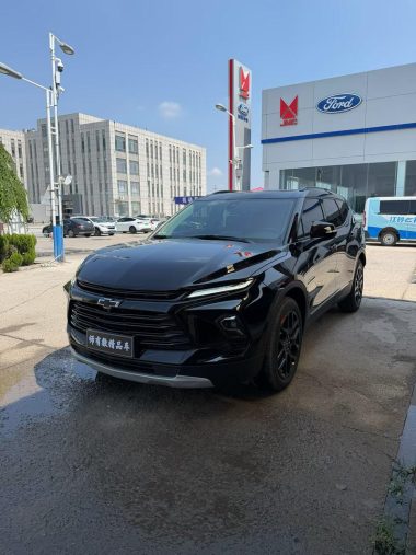 Chevrolet Blazer 2023, фото 1