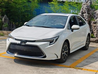 Toyota Levin 2025, фото 1