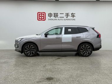 Volvo XC70 4WD Ultra Long Range Core — фото 3