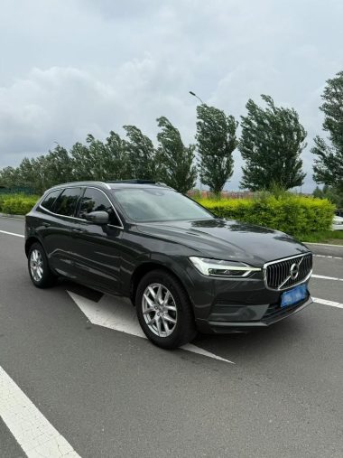 Volvo XC60 T5 4WD Zhiyi — фото 3
