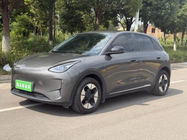 Geely Galaxy Starwish 2025, фото 1