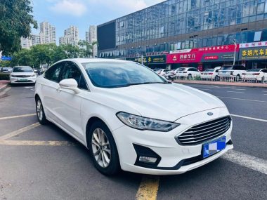 Ford Mondeo EcoBoost 180 Fashion — фото 3