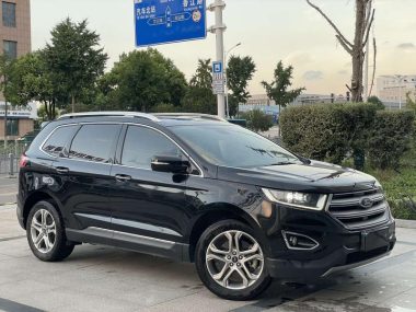 Ford Edge EcoBoost 245 7 V — фото 3