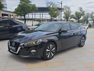 Nissan Teana 2022, фото 1