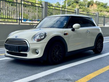 MINI 2018, фото 1