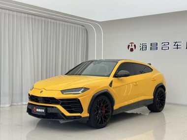 Lamborghini Urus 2020, фото 1