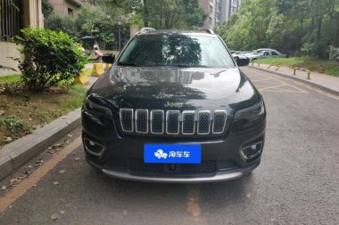 Jeep Cherokee 2.0T + VI — фото 2