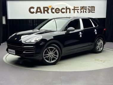 Porsche Cayenne 2020, фото 1