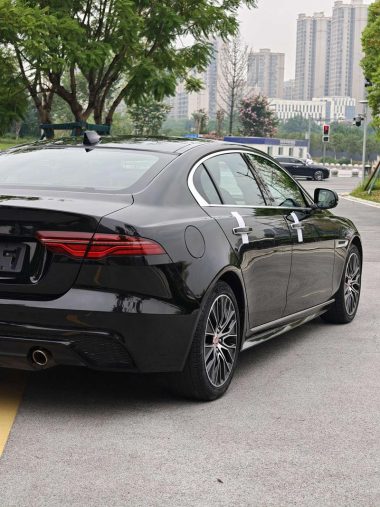 Jaguar XEL 2.0T 200PS R-DYNAMIC — фото 4